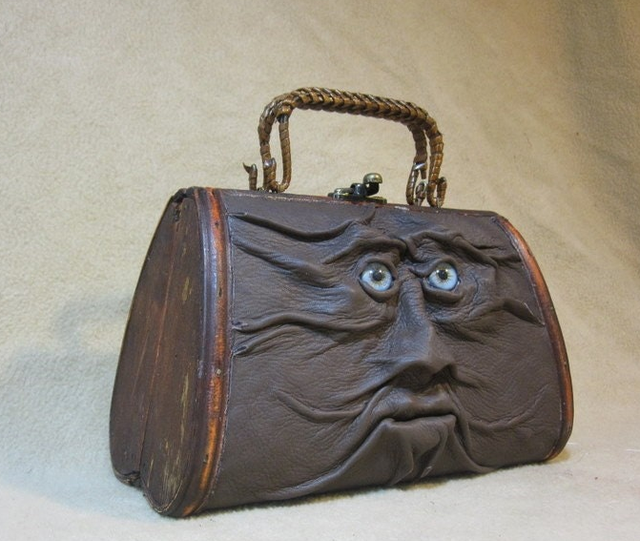 Face-Like-A-Leather-Bag