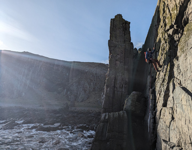 PXL-20240203-113302360-2