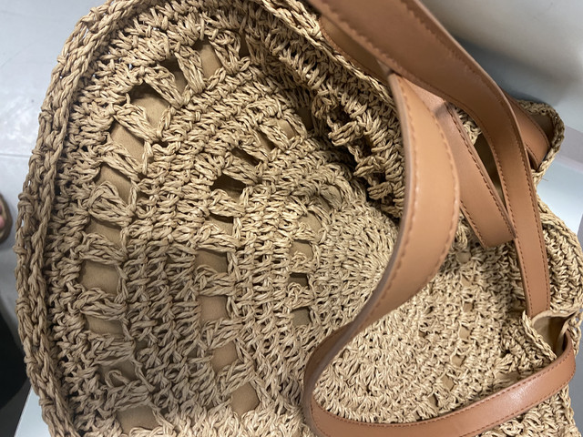 B7-C82-CFF-0620-4543-BE51-3750-C382455-D