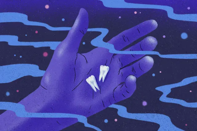teeth falling out dream meaning