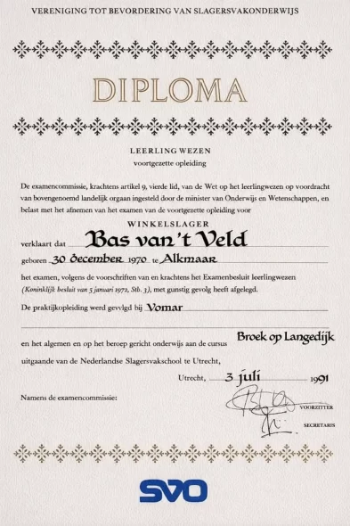 Winkelslager - Ambachtelijke slager - Leerlingwezen voortgezette opleiding voor het Slagersbedrijf - 23-06-1994 - Bas van 't Veld - Vleeskopenbijdeboer.nl