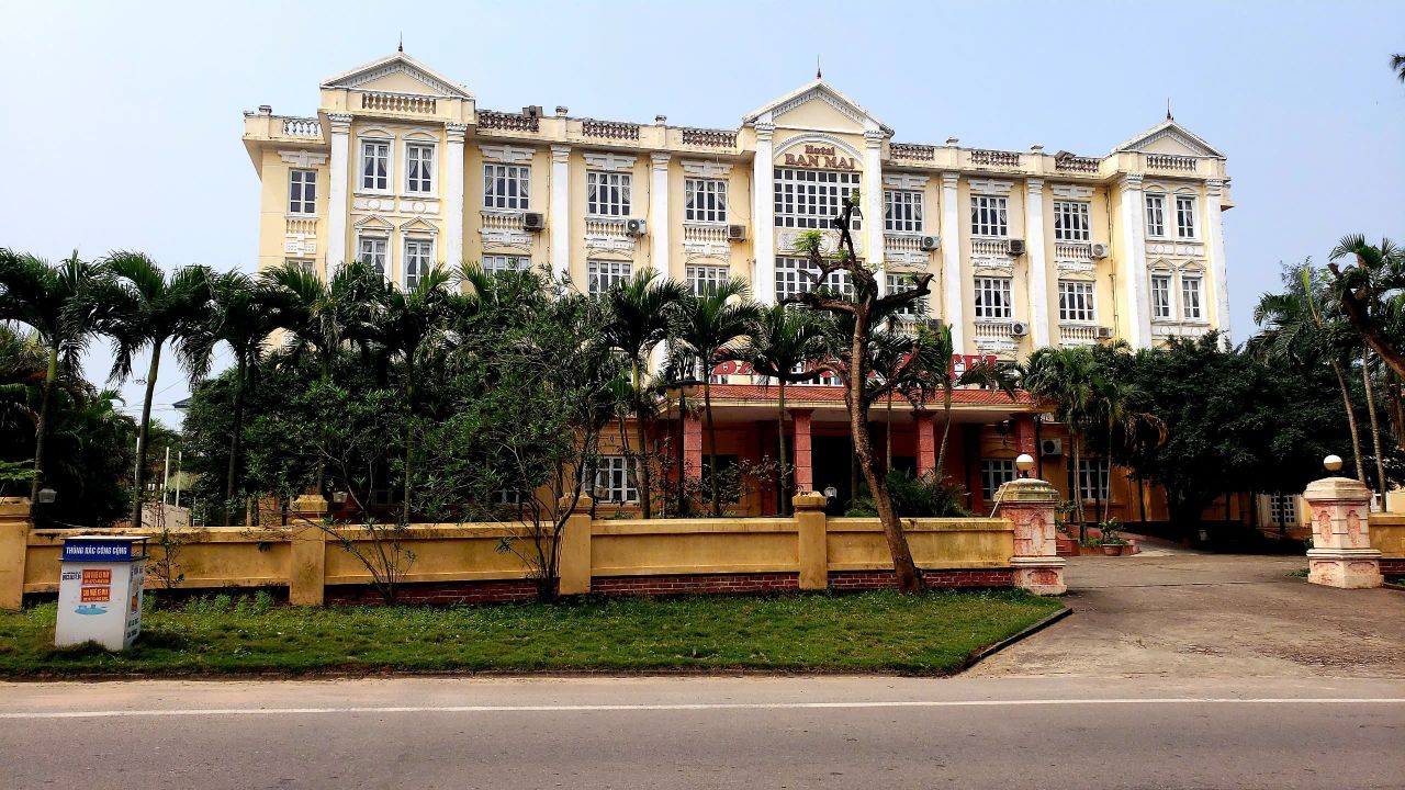 Chính chủ bán khách sạn Ban Mai - Trương Pháp - Quảng Bình, 3.332m2 siêu rộng đẹp và giá cực tốt