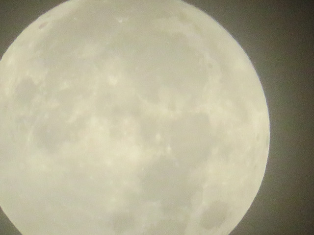 moon-003.jpg
