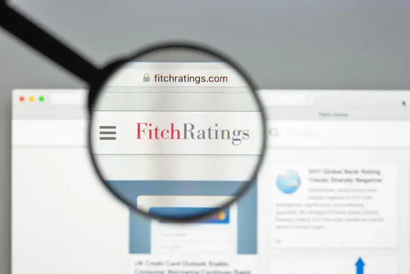 Fitch a vrut să scadă ratingul României, dar s-a răzgândit în ultimul moment