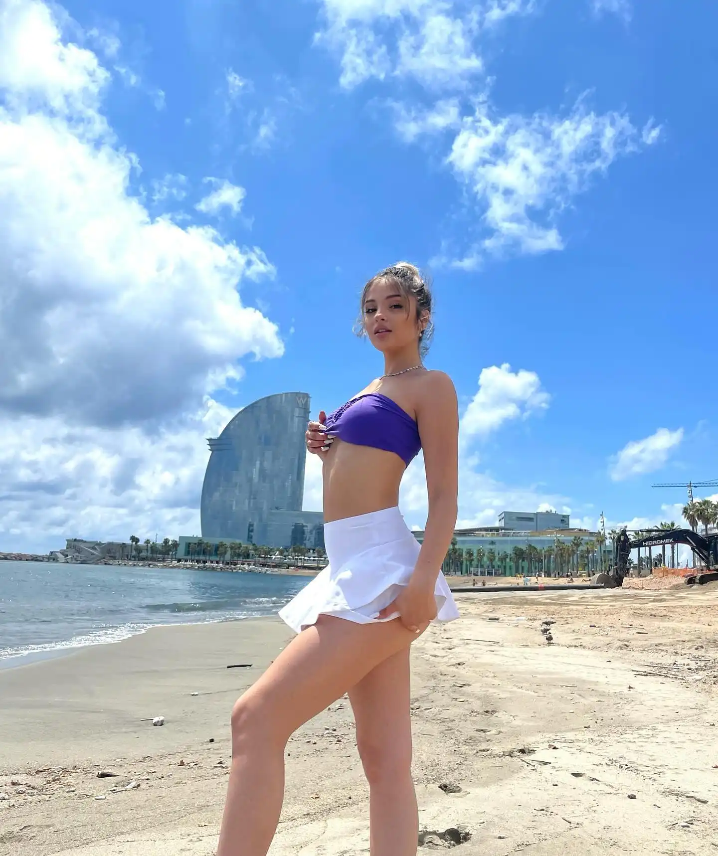 Lucrezia-Grande-Wallpapers-Insta-Sport-Bio-6