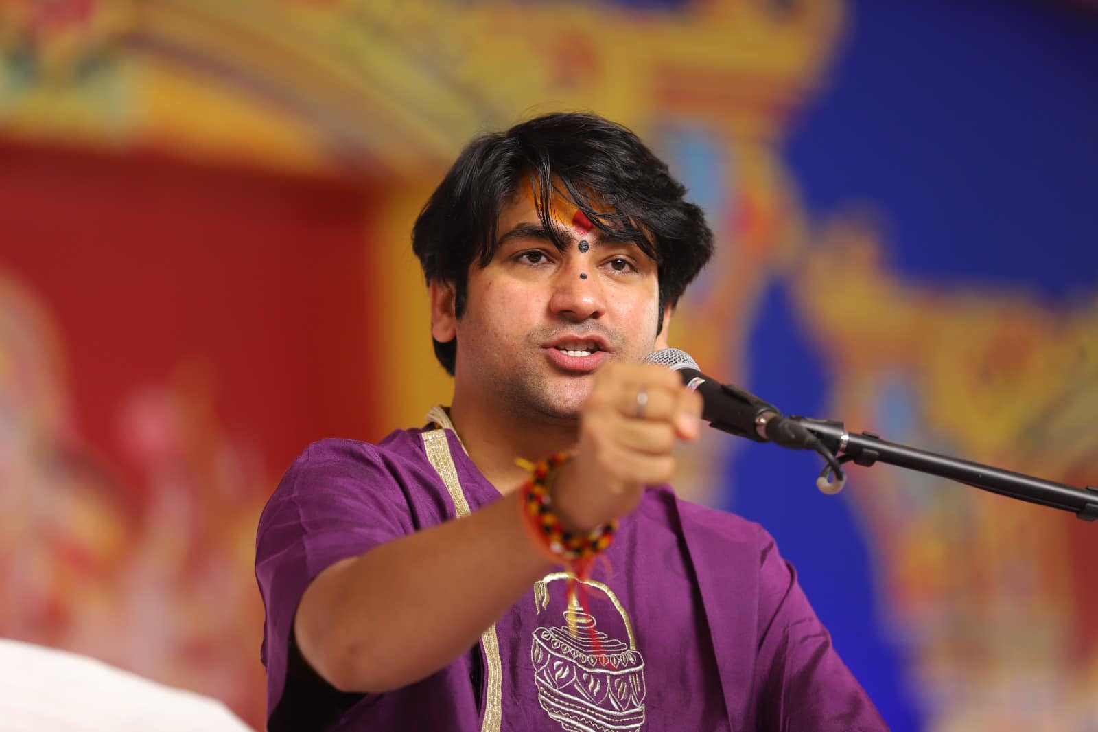 Pandit Dhirendhra Krishna Shastri (Bageshwar Dham Sarkar): The Modern Torchbearer of Anti-Schism and Anti-Casteism And Advocate of Hindu Unity    