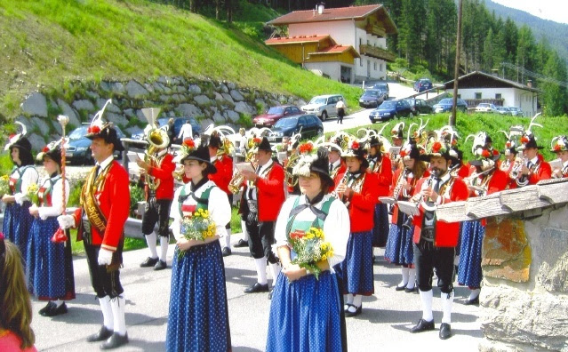 Prozession05.jpg