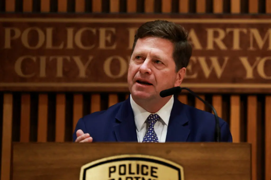 Trump to Nominate Jay Clayton as National Intelligence Director