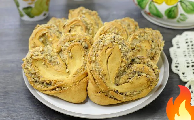 Постер Плюшки с орехами