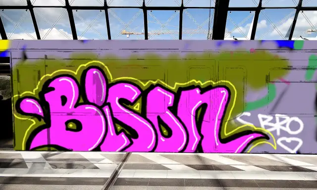 Graffiti artwork by Tkiz