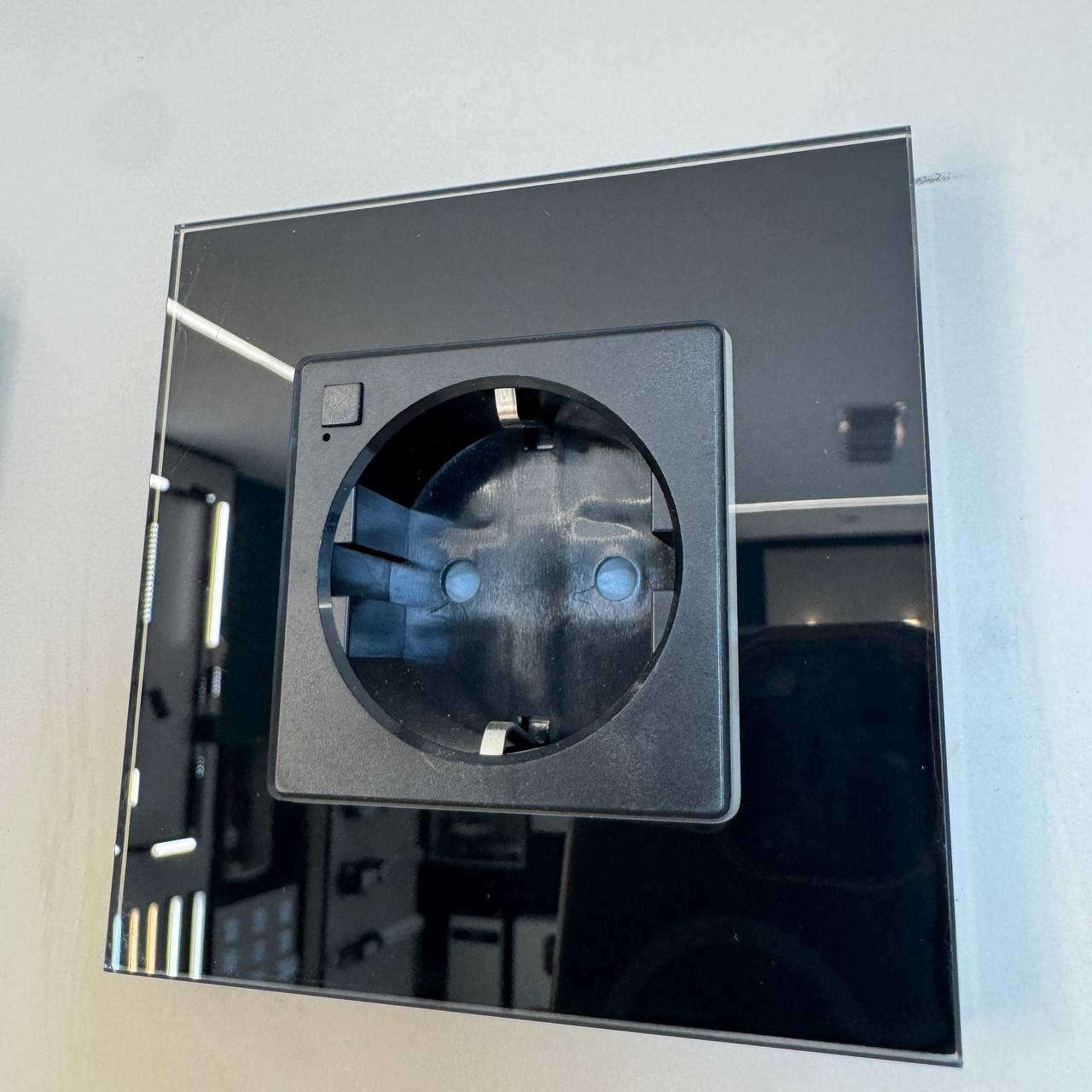 EU SOCKET.SK-017