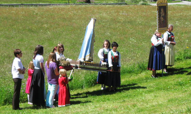 IMG 0070 Prozession.jpg