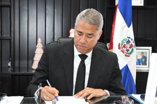 Presidente PRM en Santiago destaca crecimiento económico de 6.4 %    .