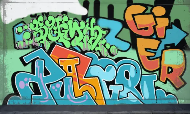Graffiti artwork by Sumoe