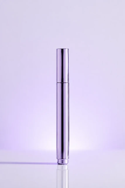 VELLUVA nail essence pen, chrome barrel with pink ceramic tip