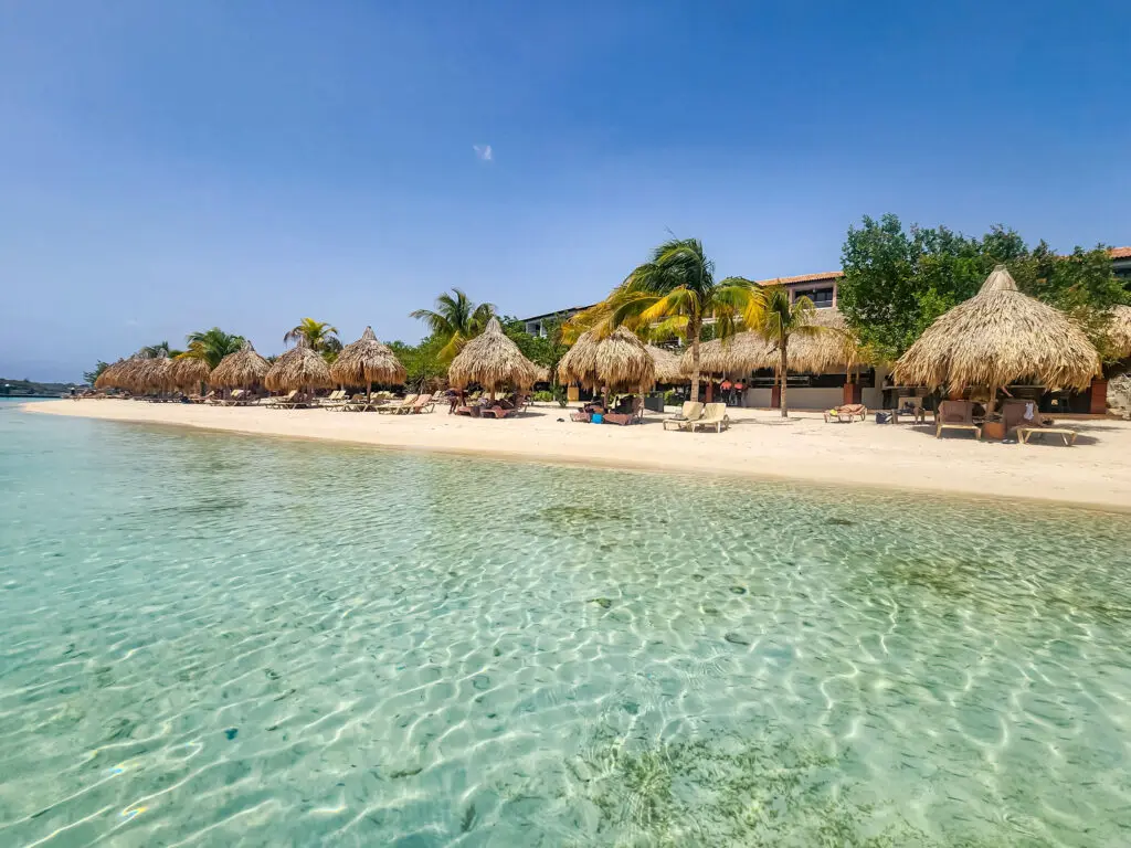 Luxury Travel Hacks from Seasoned Globetrotters
