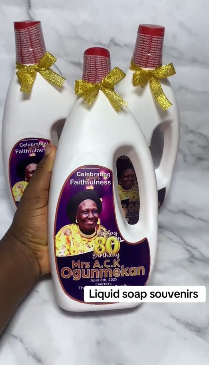 1 Litre Liquid Soap Souvenir
