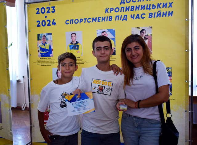 у Кропивницькому нагородили спортсменів і тренерів до Дня фізичної культури і спорту України 2026 (4.jpg