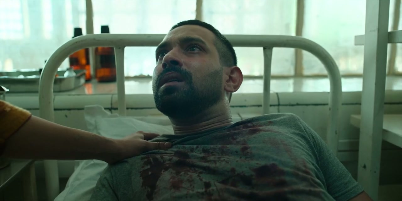 Love Hostel Screenshot