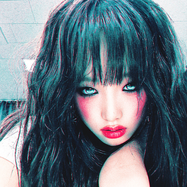 YENA2-1.jpg