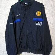 man-utd-09-jacket1
