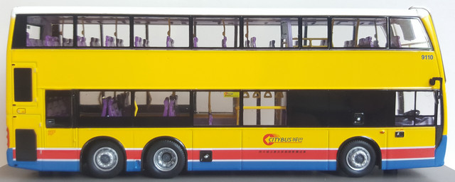 CM104 2 right.jpg