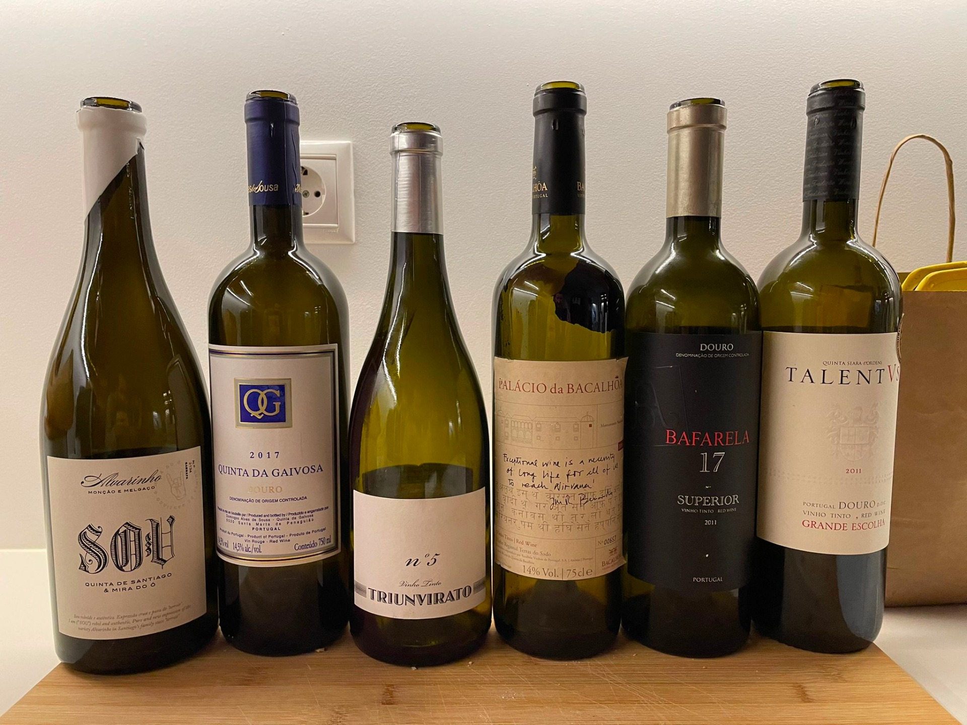 Vinhos.jpg