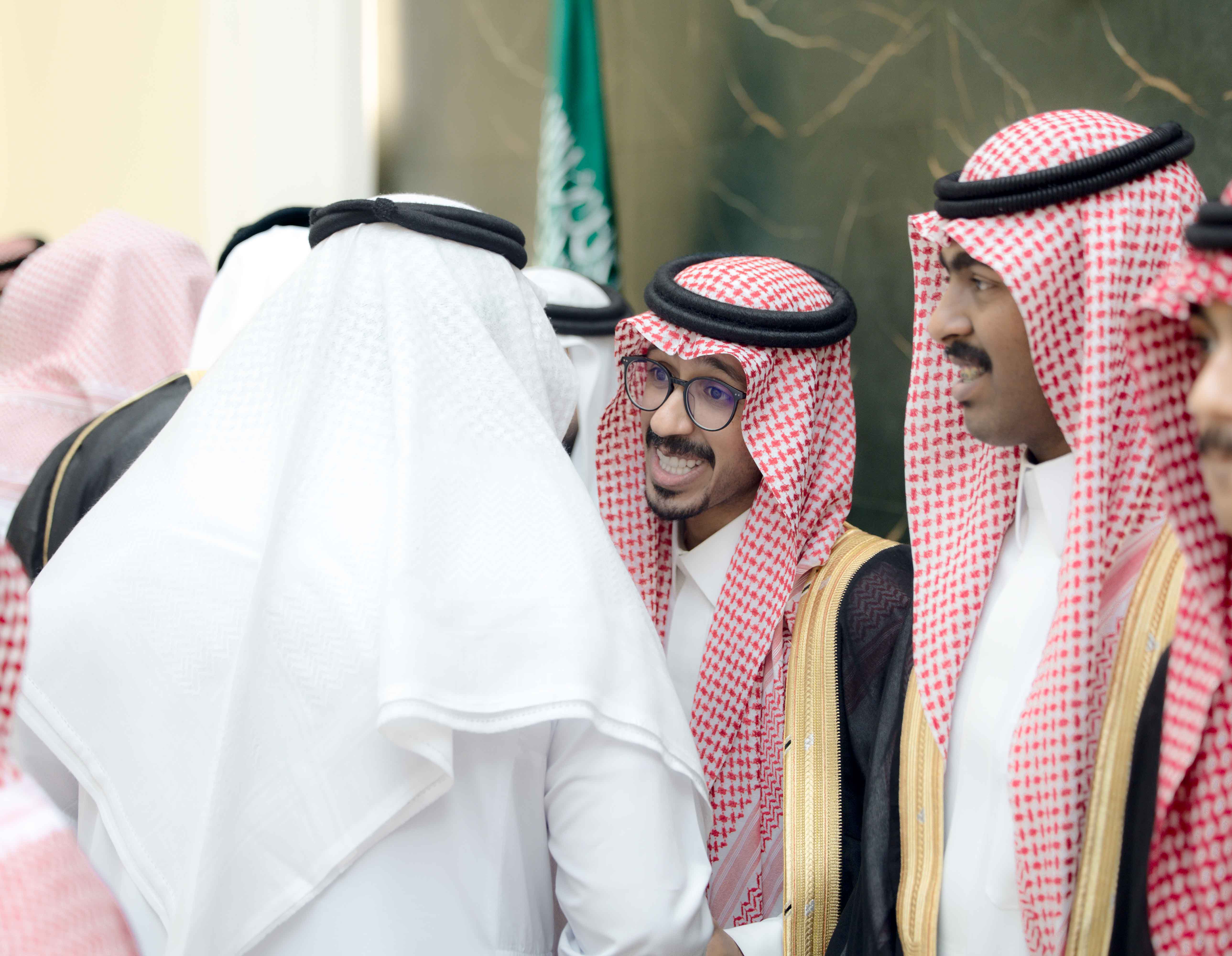 212 1352