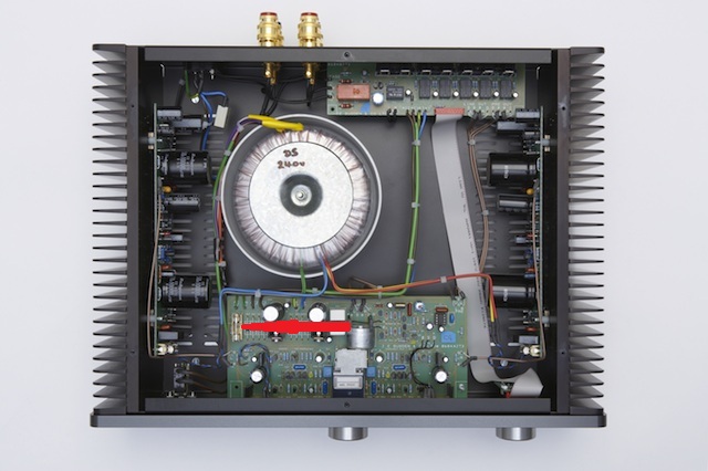 [Image: a21se-sugden-1inside.jpg]