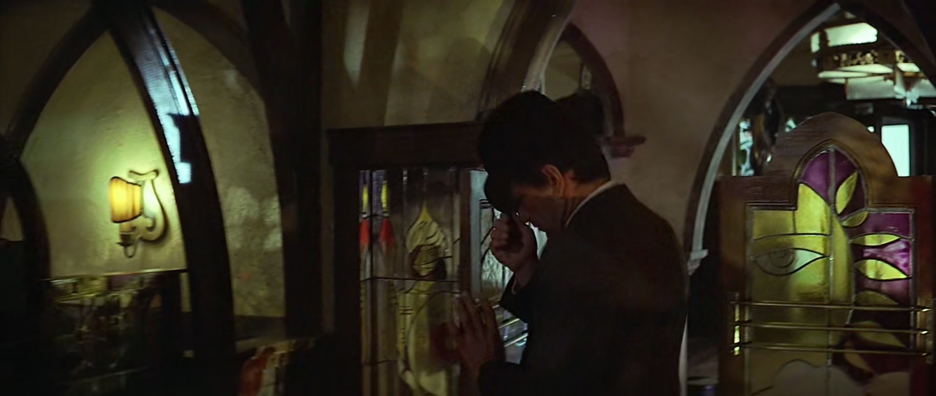 The Cheap Detective Screenshot