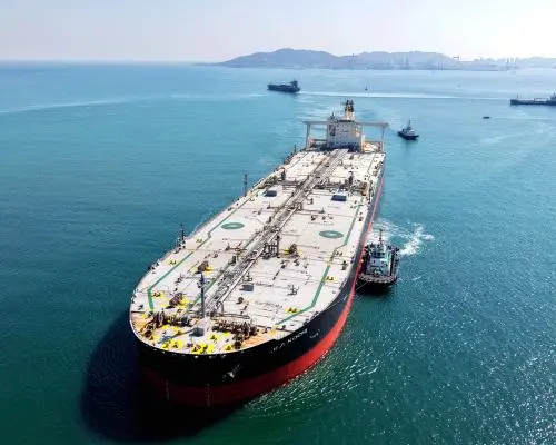 Oil Prices Plummet on Iran-US Deal Hopes