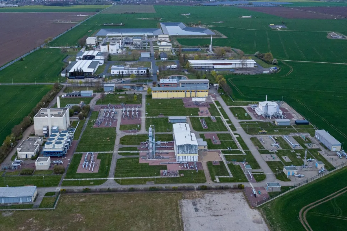 Almaniya qarşıdakı qış mövsümünə görə əlavə qaz tədarükünə milyonlarla avro xərcləyir