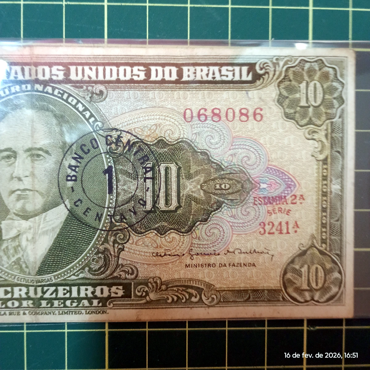 Cédula Carimbada 1 Centavo de Cruzeiro Novo de 1967 com Numeração Trinaria
