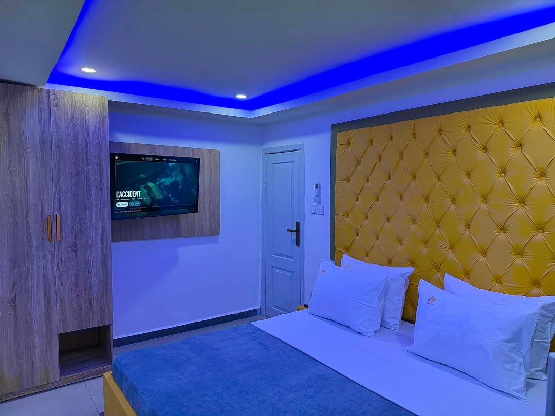 Studio meublé à louer à Logpom, Douala - 35000 FCFA/nuit