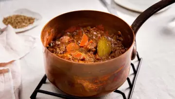 Hertenstoofpot - Hertenvlees is slowcooking - Kerstdiner gerecht voor 4 pers- www.Vleeskopenbijdeboer.nl