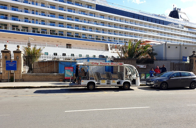 166.jpg