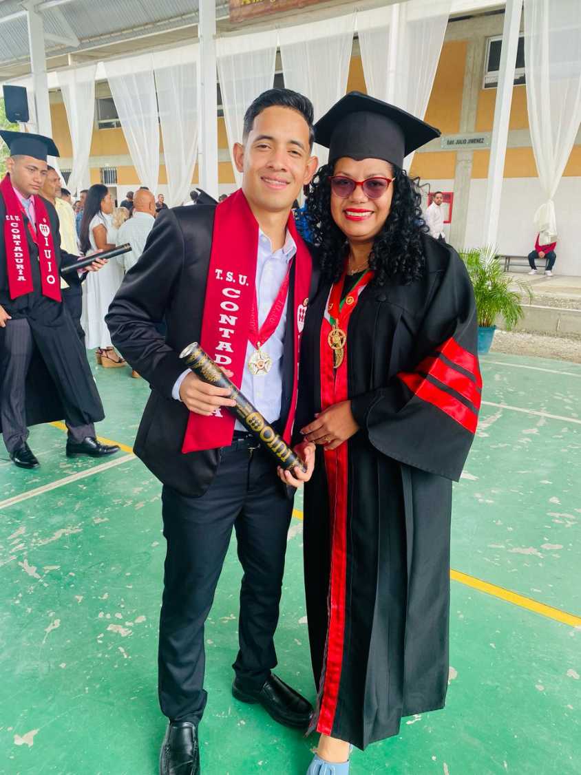 Traje Negro Un Botón - Vista 3