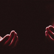red-hends