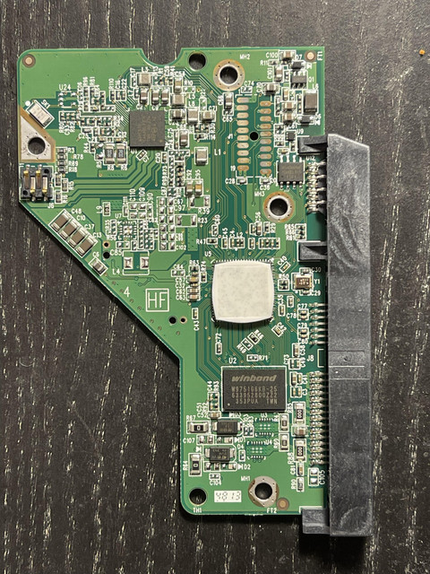 replacement1-hdd-pcb-inside