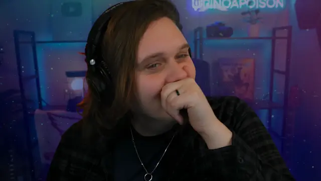 Rinoa Poison livestreaming on Twitch