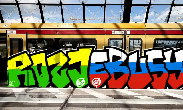 Graffiti artwork by vandald