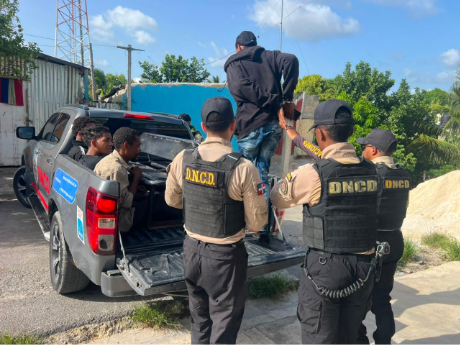 Decomisan más de19,000 gramos de droga en La Romana, La Altagracia y El Seibo. Arrestan 113 personas.   .