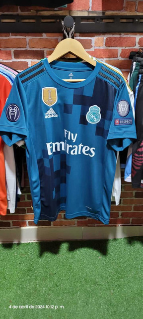 Camiseta Retro