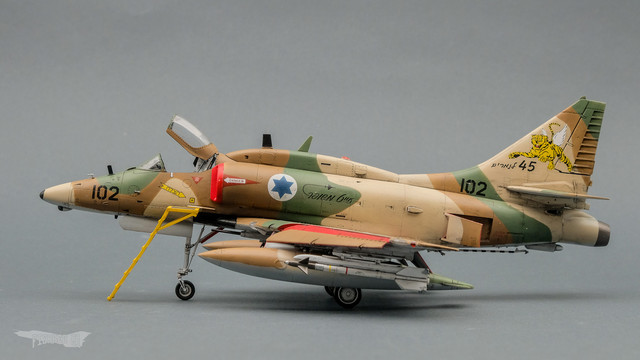 skyhawk-4.jpg