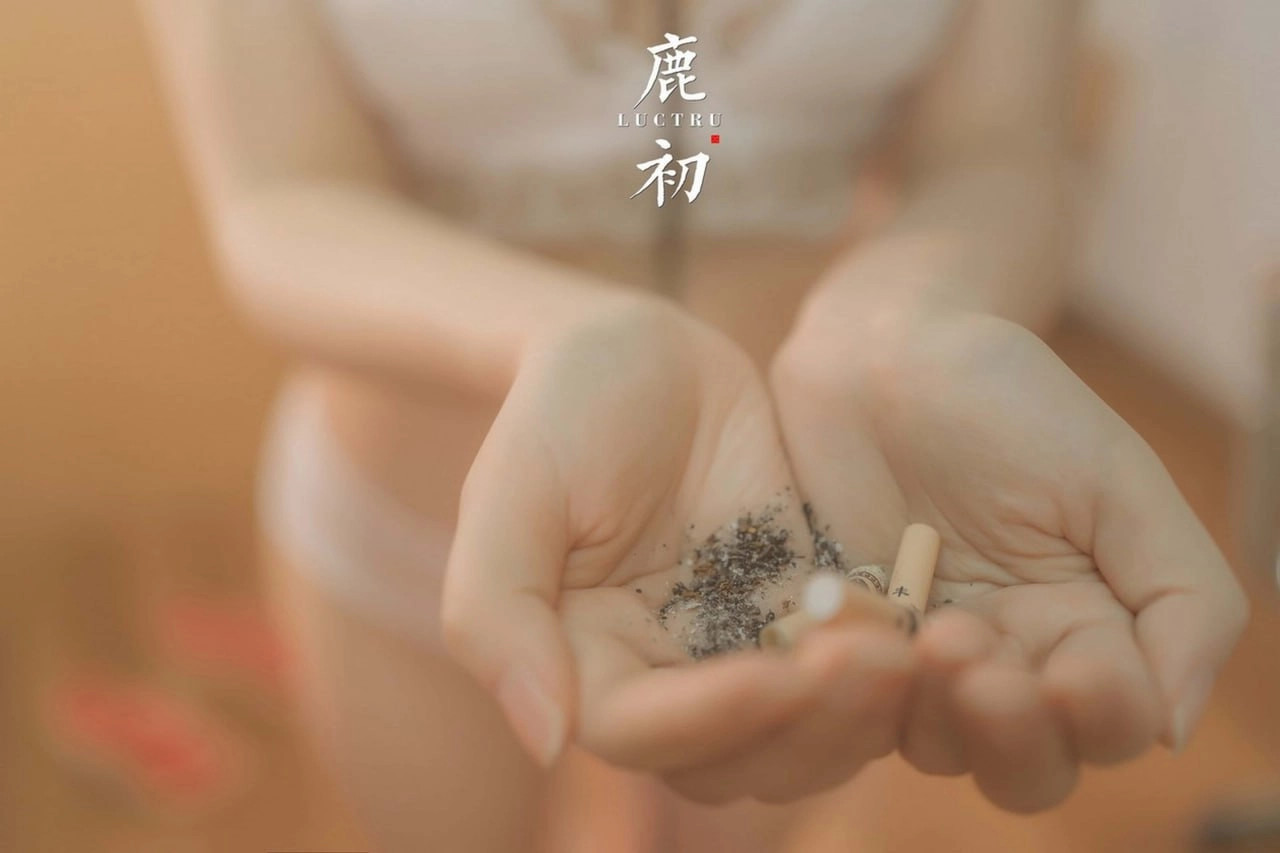 【套圖x35】源紗希喵喵喵-女上司的休憩時光[52P]