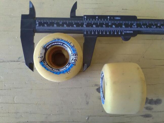 Spitfire-worn-down-wheels2