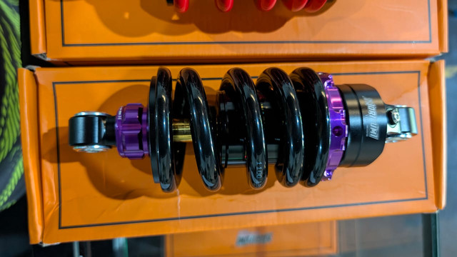 NORIFUMI MONOSHOCK SS SERIES 205MM (BLACK/GOLD/PURPLE)