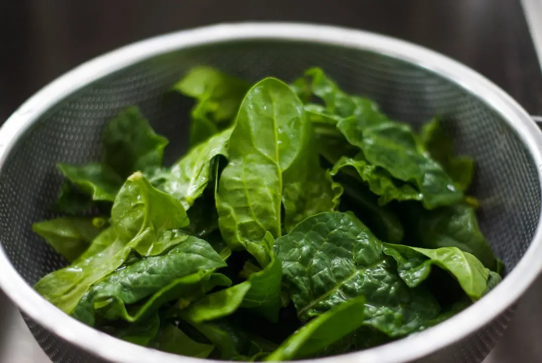 Stir-Fried Spinach: A Nutritious Chinese Staple