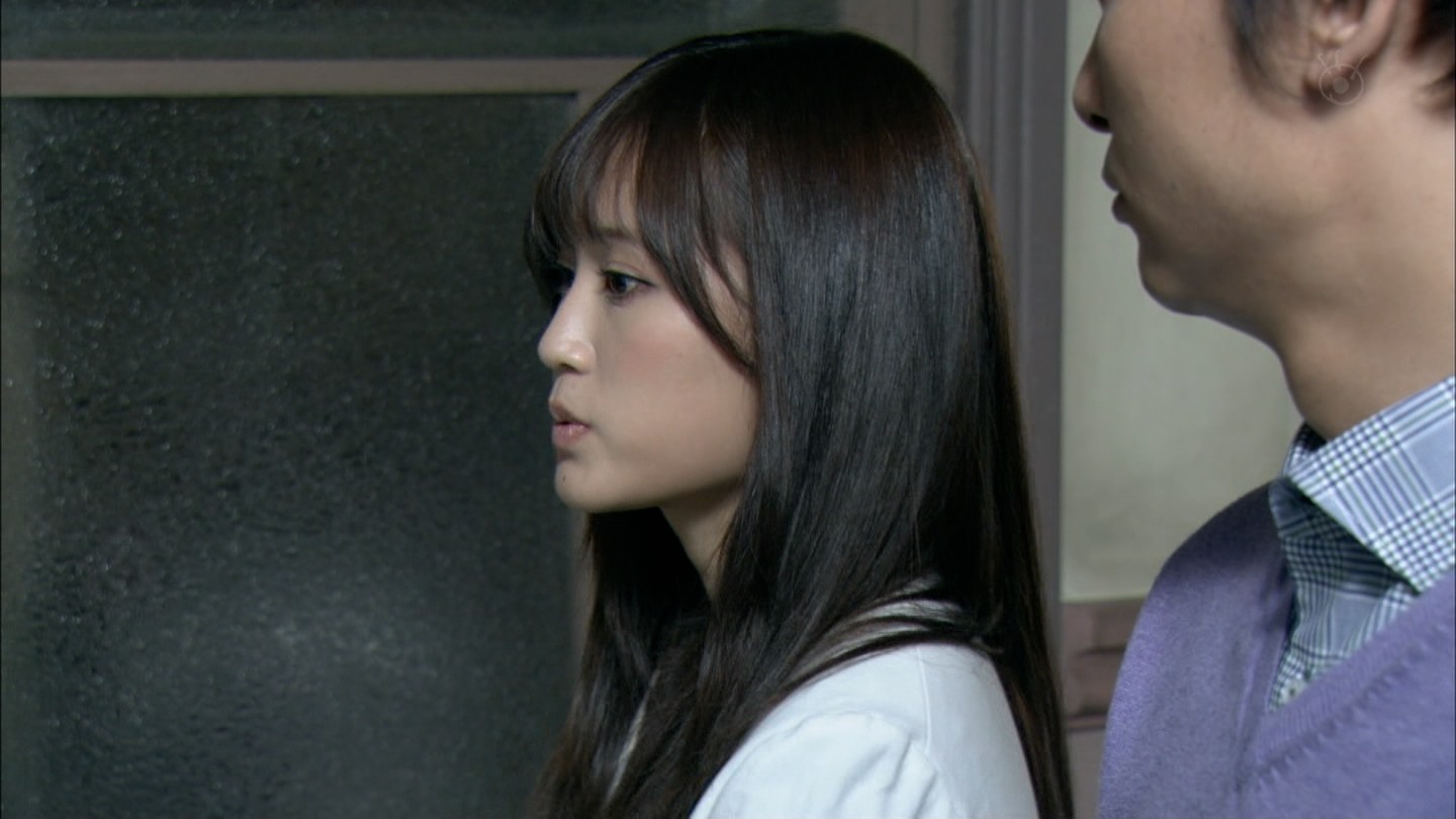 [Resim: atsuko-maeda-07.jpg]