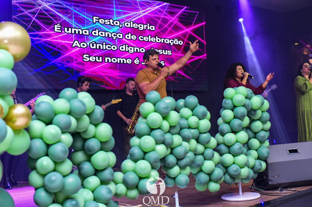 02-137.jpg